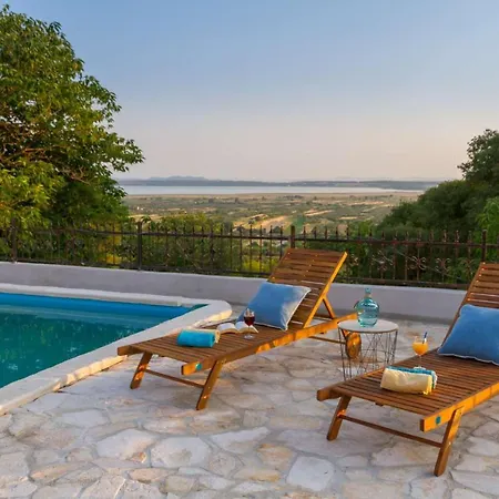 Villa Oasis Brodarica (Zadar)